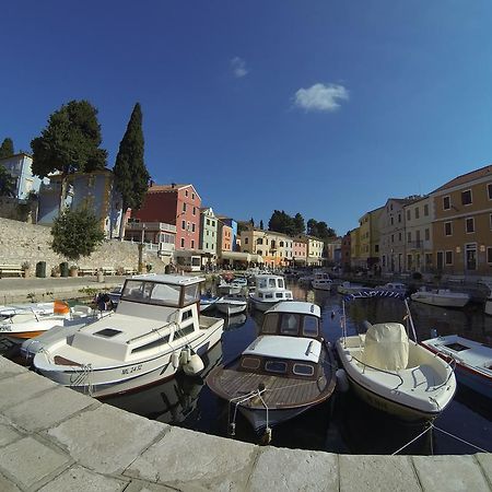 Bed&Breakfast Saturn Veli Losinj Bagian luar foto