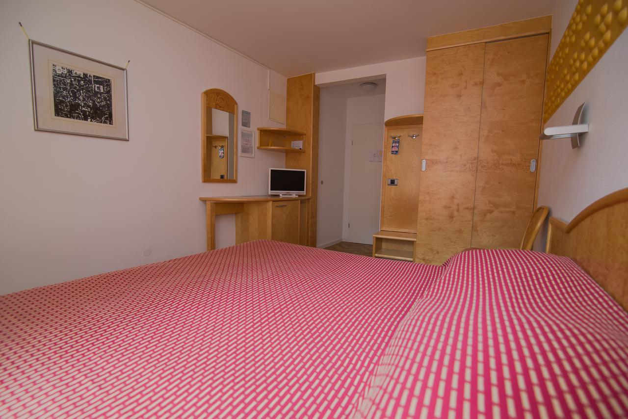 Bed&Breakfast Saturn Veli Losinj Bagian luar foto