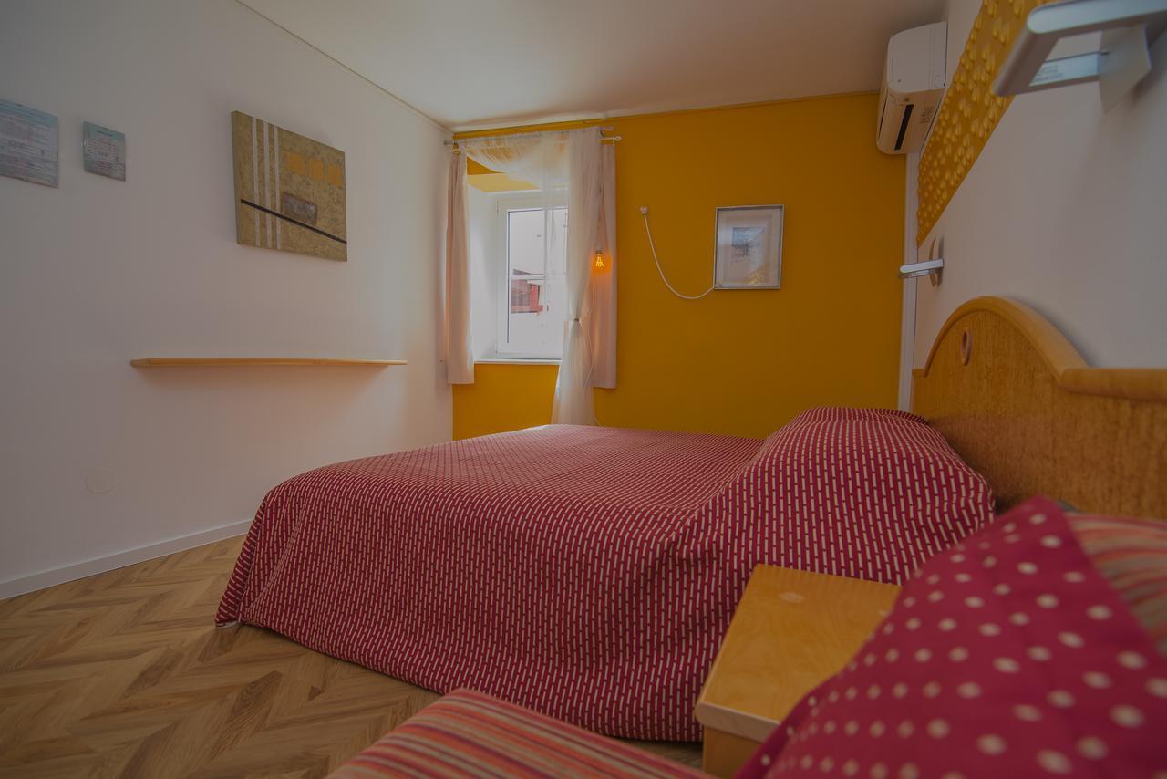 Bed&Breakfast Saturn Veli Losinj Bagian luar foto