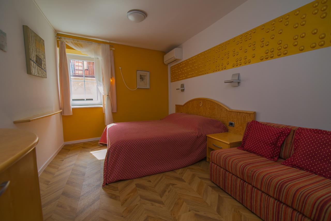 Bed&Breakfast Saturn Veli Losinj Bagian luar foto